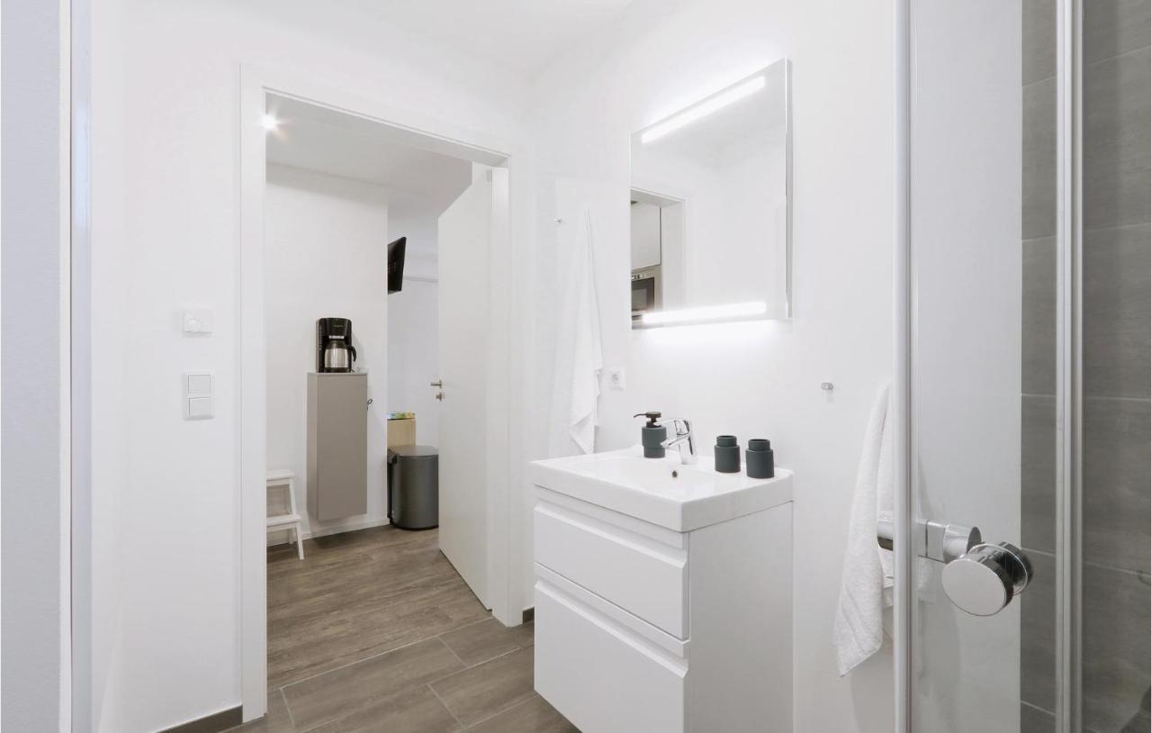Awesome Apartment In Lembruch-Duemmer See Exterior foto